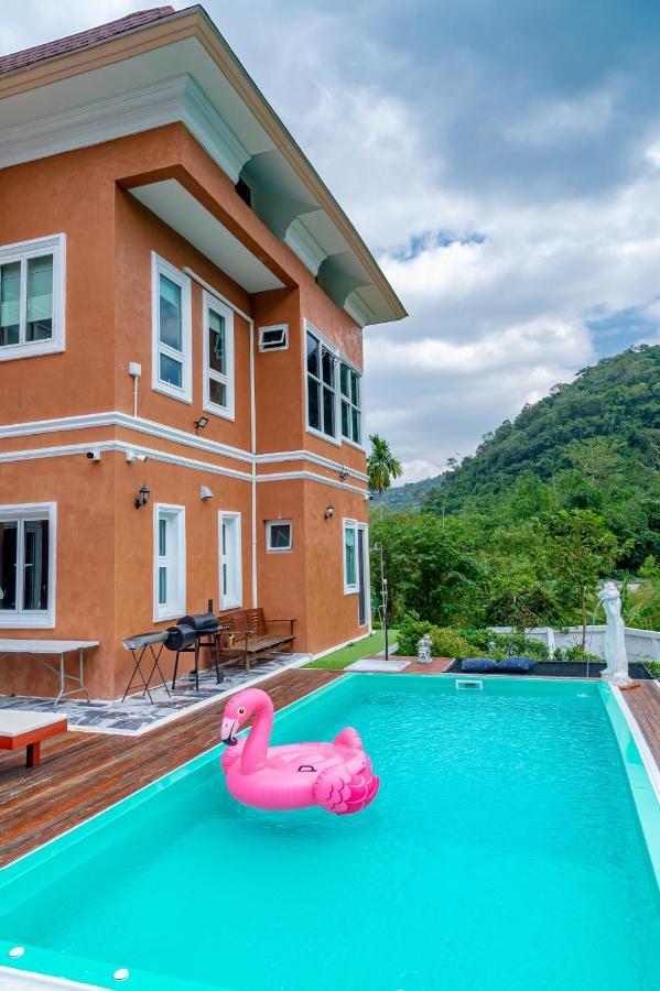 Chateau De Luxi Khao Yai - ชาโตว์ เดอ ลูซี่ เขาใหญ่ Villa Mu Si Bagian luar foto